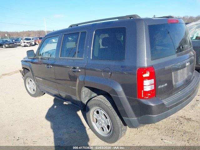 1C4NJRBB1FD206631 Jeep Patriot Sport