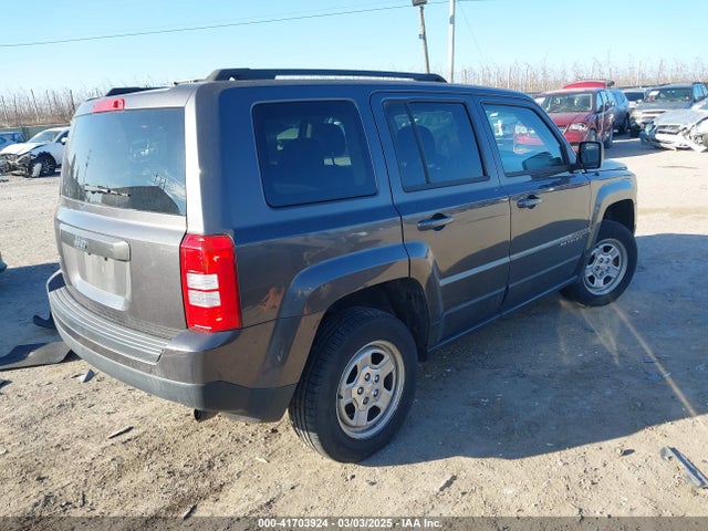 1C4NJRBB1FD206631 Jeep Patriot Sport
