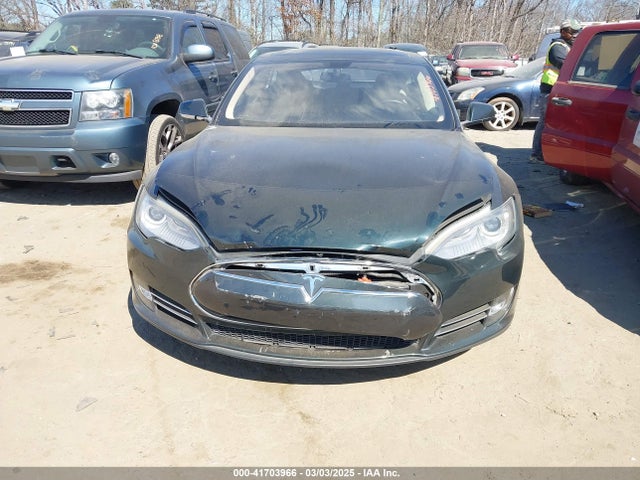 2013 TESLA MODEL S 5YJSA1DN3DFP12852 Photo 5