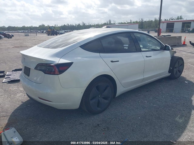 2021 TESLA MODEL 3 5YJ3E1EA2MF913355 Photo 3