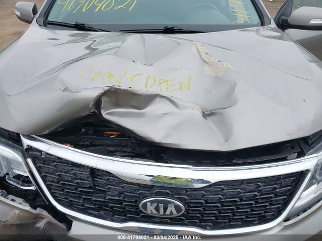 5XYKT3A60EG478764 KIA SORENTO LX