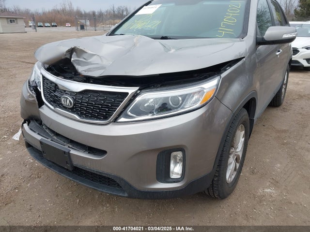 5XYKT3A60EG478764 KIA SORENTO LX
