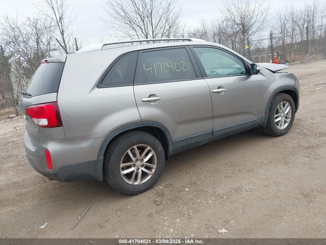 5XYKT3A60EG478764 KIA SORENTO LX