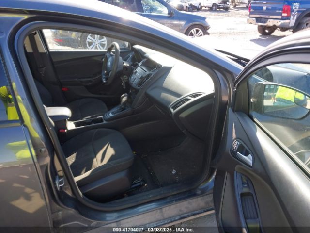 1FADP3FE8HL243458 Ford FOCUS SE