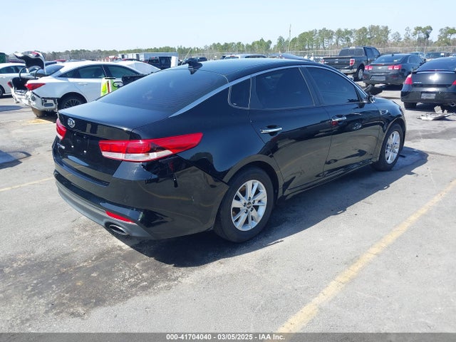 5XXGT4L36JG221671 KIA Optima Lx