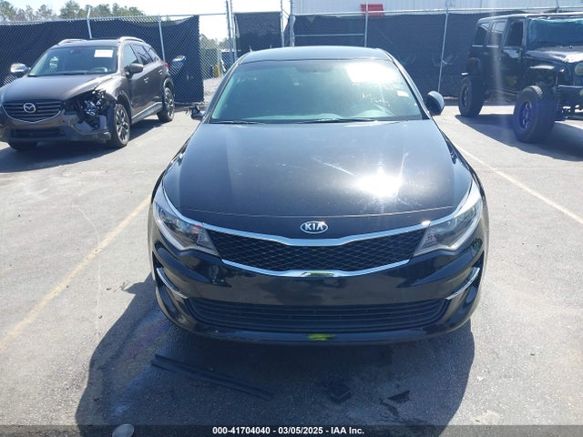 5XXGT4L36JG221671 KIA Optima Lx