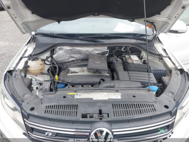 WVGBV3AX5EW013592 Volkswagen Tiguan R-line