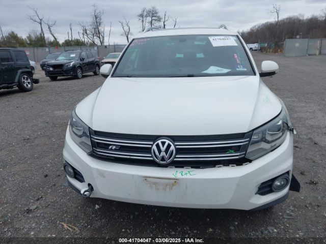 WVGBV3AX5EW013592 Volkswagen Tiguan R-line