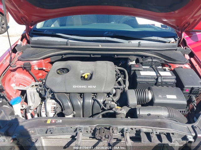 Hyundai ELANTRA SE 2017 5NPD84LF8HH052766 Image 10