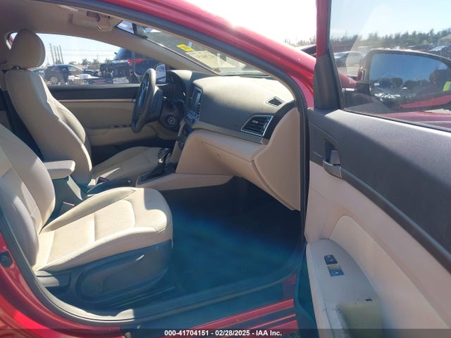 Hyundai ELANTRA SE 2017 5NPD84LF8HH052766 Image 5