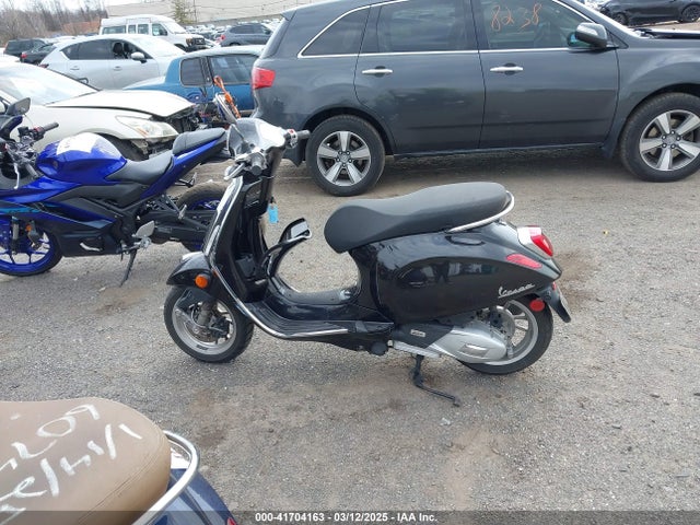 ZAPM818G9K5900160 Vespa E4 Engine