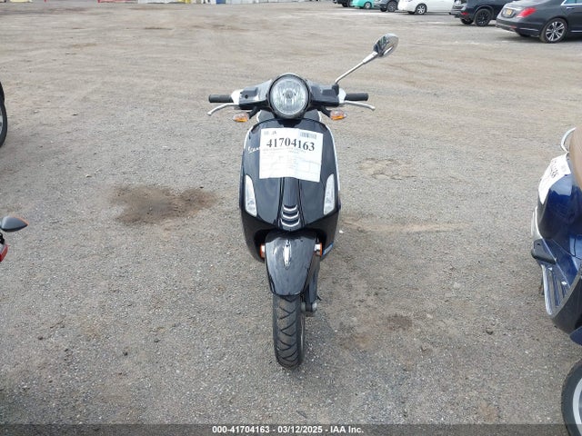 ZAPM818G9K5900160 Vespa E4 Engine