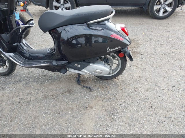ZAPM818G9K5900160 Vespa E4 Engine