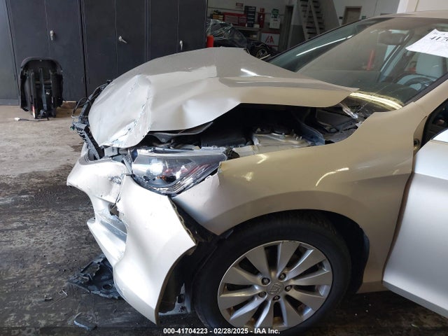 Honda ACCORD EX 2014 1HGCR2F75EA104148 Image 18