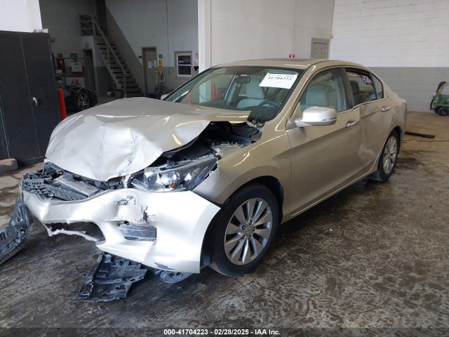 Honda ACCORD EX 2014 1HGCR2F75EA104148 Image 2