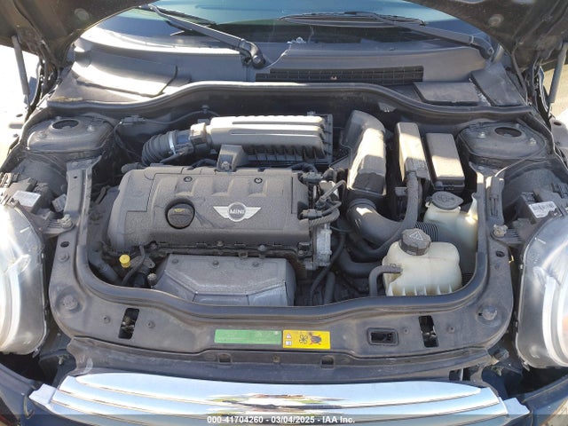 2011 MINI COOPER WMWSU3C56BT093420 Photo 9