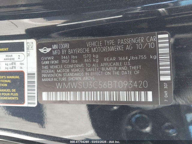 2011 MINI COOPER WMWSU3C56BT093420 Photo 8