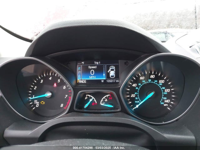1FMCU9GX7EUC35483 Ford ESCAPE SE