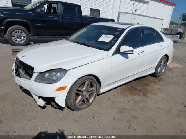 2013 MERCEDES-BENZ C 350 WDDGF5HB1DA861449 Photo 1