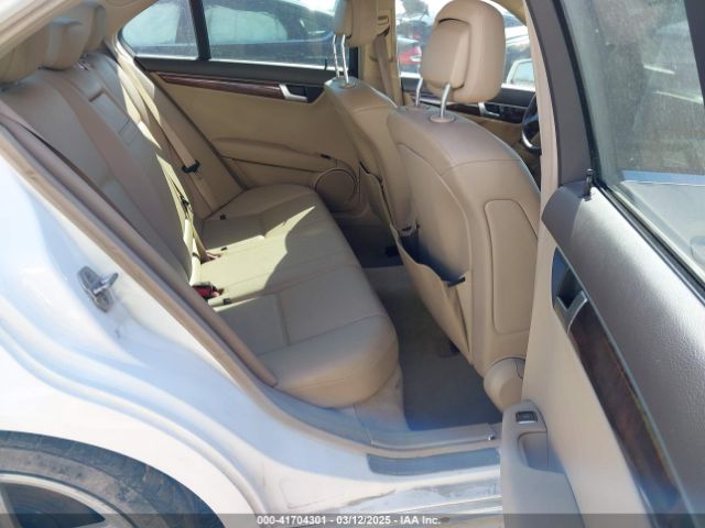 2013 MERCEDES-BENZ C 350 WDDGF5HB1DA861449 Photo 7