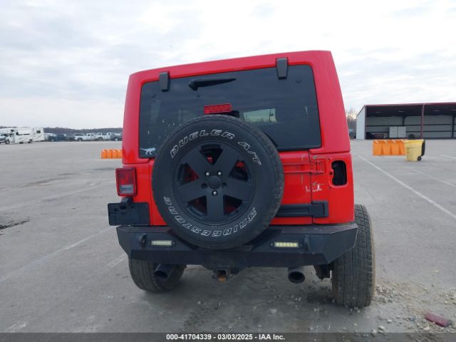 1C4BJWEG6HL575731 Jeep Wrangler Unlimited Sahara