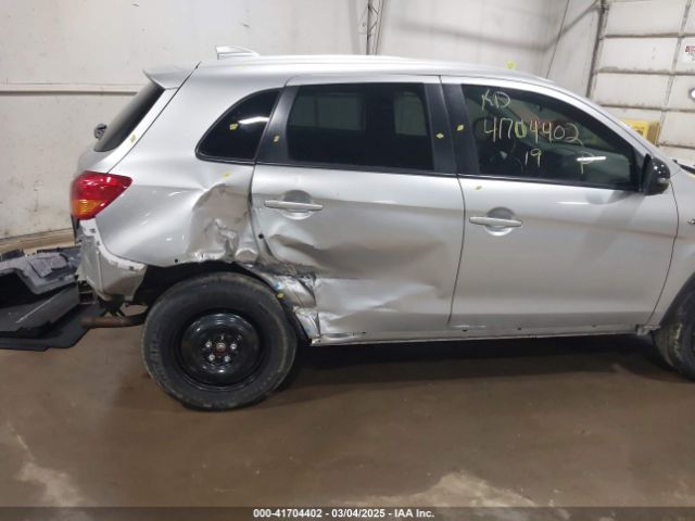 JA4AR3AU7KU022483 Mitsubishi Outlander Sport 2.0 Le