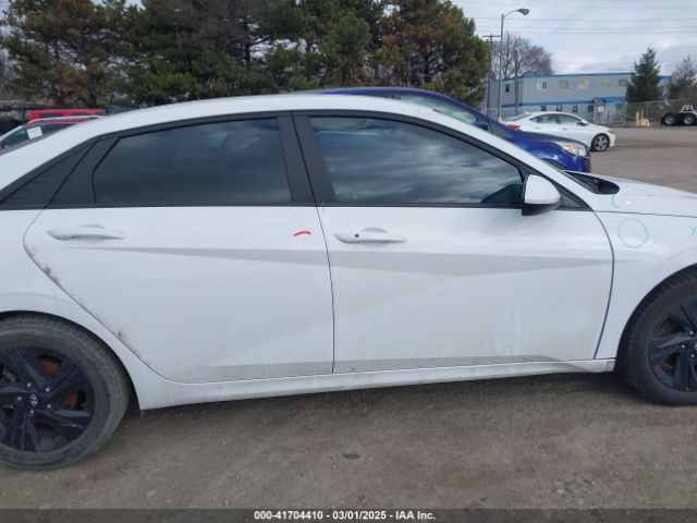 KMHLM4AJ6NU023102 Hyundai Elantra Hybrid Blue