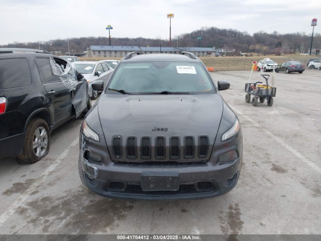 1C4PJMCB9GW152673 Jeep Cherokee Altitude