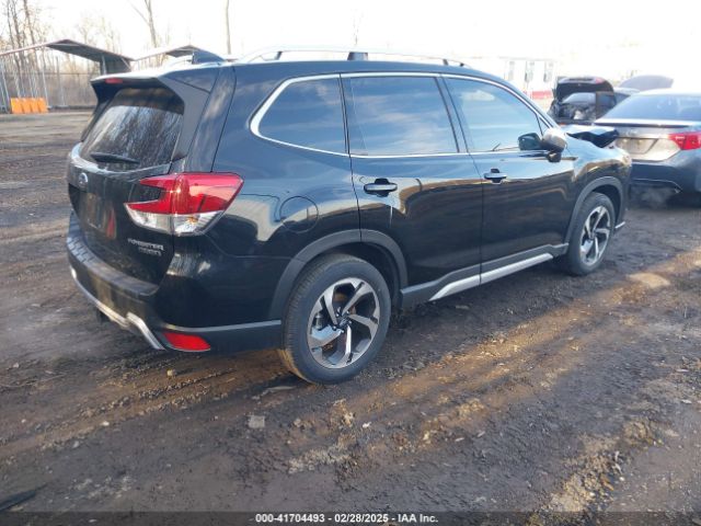 JF2SKARC5PH515112 Subaru Forester Touring