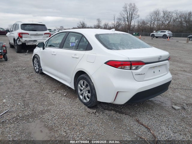 Toyota COROLLA LE 2025 5YFB4MDE0SP263415 Image 3