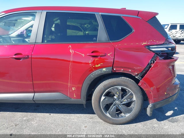 JN8BT3BA4RW000640 Nissan Rogue Sv Fwd