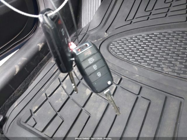 3KPFL4A72JE262437 KIA FORTE LX