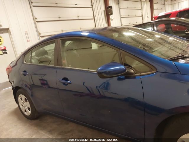 3KPFL4A72JE262437 KIA FORTE LX