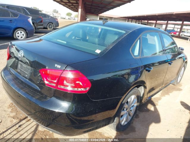 1VWAT7A3XFC068792 Volkswagen Passat 1.8t Wolfsburg Edition