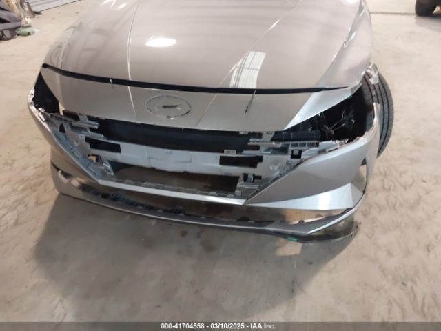 KMHLM4AG5PU603111 Hyundai ELANTRA SEL