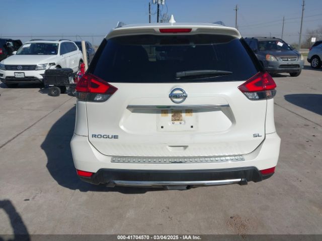 JN8AT2MT4JW487069 Nissan Rogue Sl
