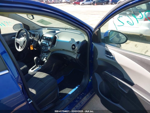 1G1JC6SH5E4111282 Chevrolet Sonic Lt Auto