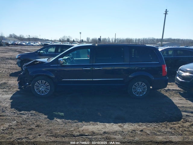 2C4RC1CG1GR232295 Chrysler Town & Country Touring-l