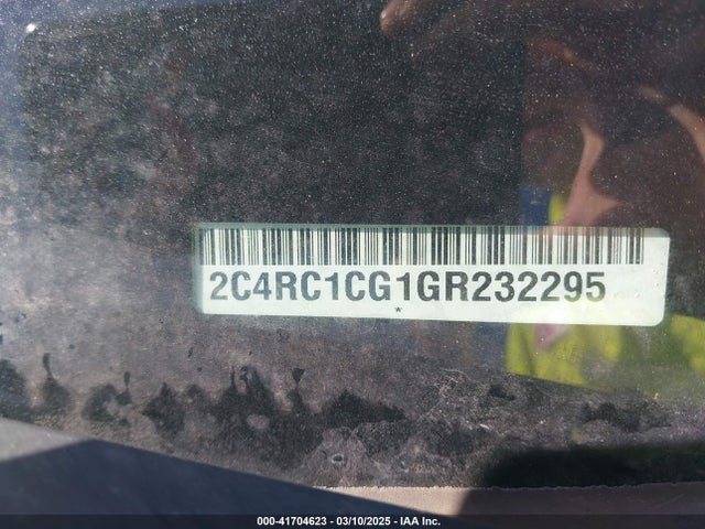 2C4RC1CG1GR232295 Chrysler Town & Country Touring-l