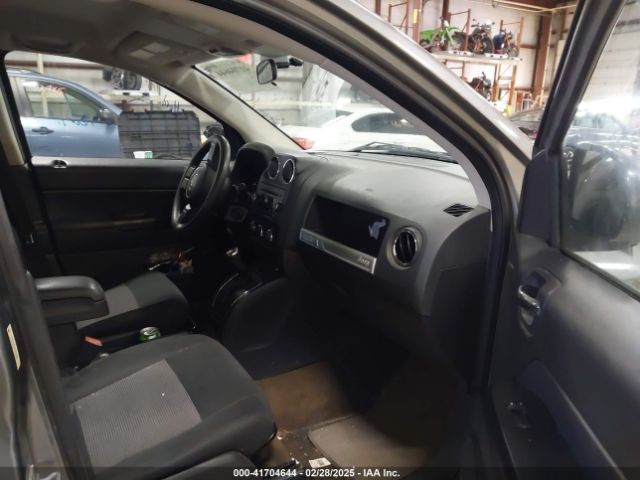 1C4NJDBB5ED567863 Jeep Compass Sport