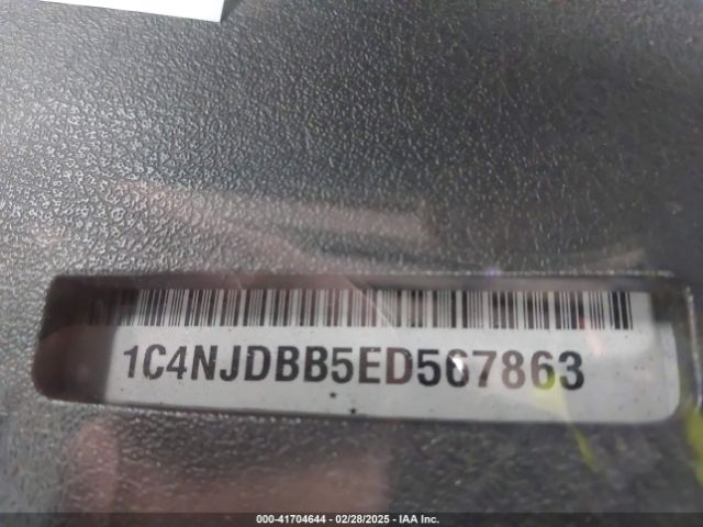 1C4NJDBB5ED567863 Jeep Compass Sport
