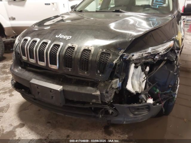 1C4PJLAB6FW766348 Jeep Cherokee Sport