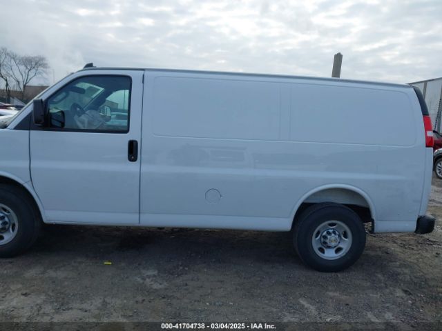 1GCWGAFP8S1109707 Chevrolet Express Cargo Rwd 2500 Regular Wheelbase Wt
