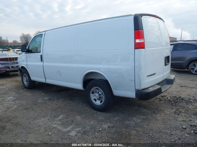 1GCWGAFP8S1109707 Chevrolet Express Cargo Rwd 2500 Regular Wheelbase Wt