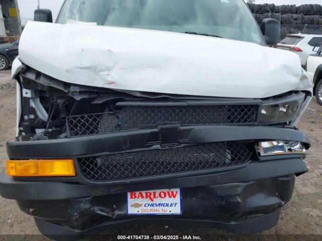 1GCWGAFP8S1109707 Chevrolet Express Cargo Rwd 2500 Regular Wheelbase Wt