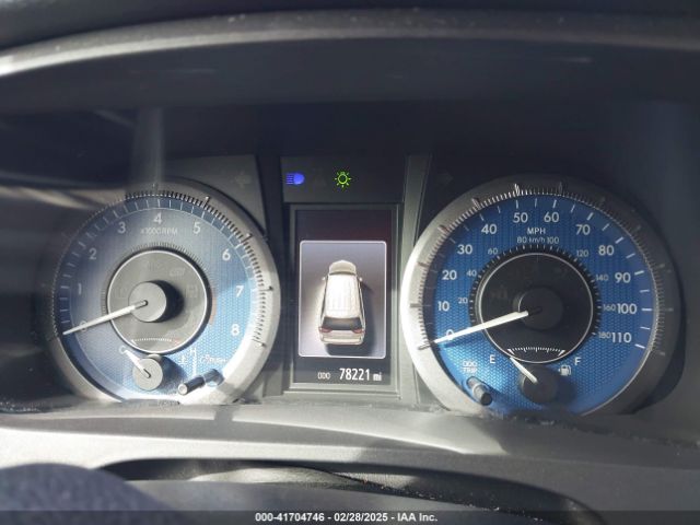 5TDYZ3DC3KS018989 Toyota Sienna Xle 8 Passenger