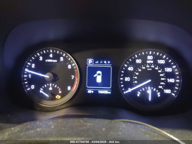 KM8J23A47HU528524 Hyundai TUCSON SE