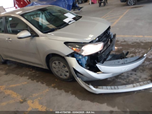 3KPA24AD2NE473517 KIA RIO LX