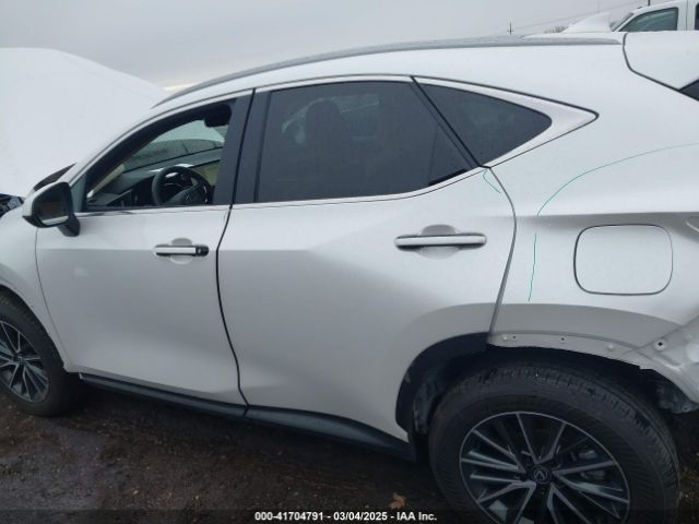 2T2HKCEZ3SC043032 Lexus Nx 350h Luxury