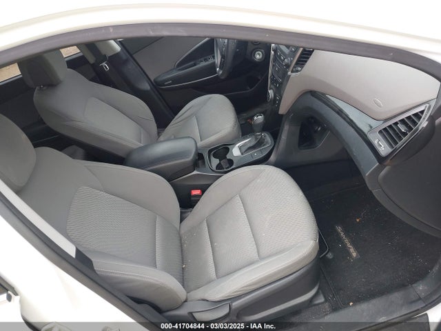 KM8SMDHF1GU153322 Hyundai Santa Fe Se